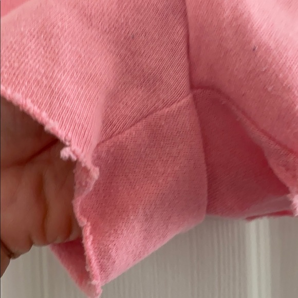 VS pink shorts - Picture 3 of 4